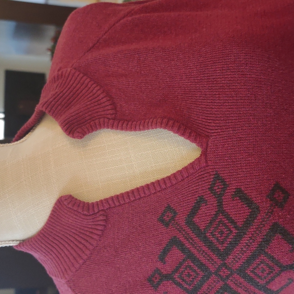 Ruby Red Snowflake Sweater Xl - image 6